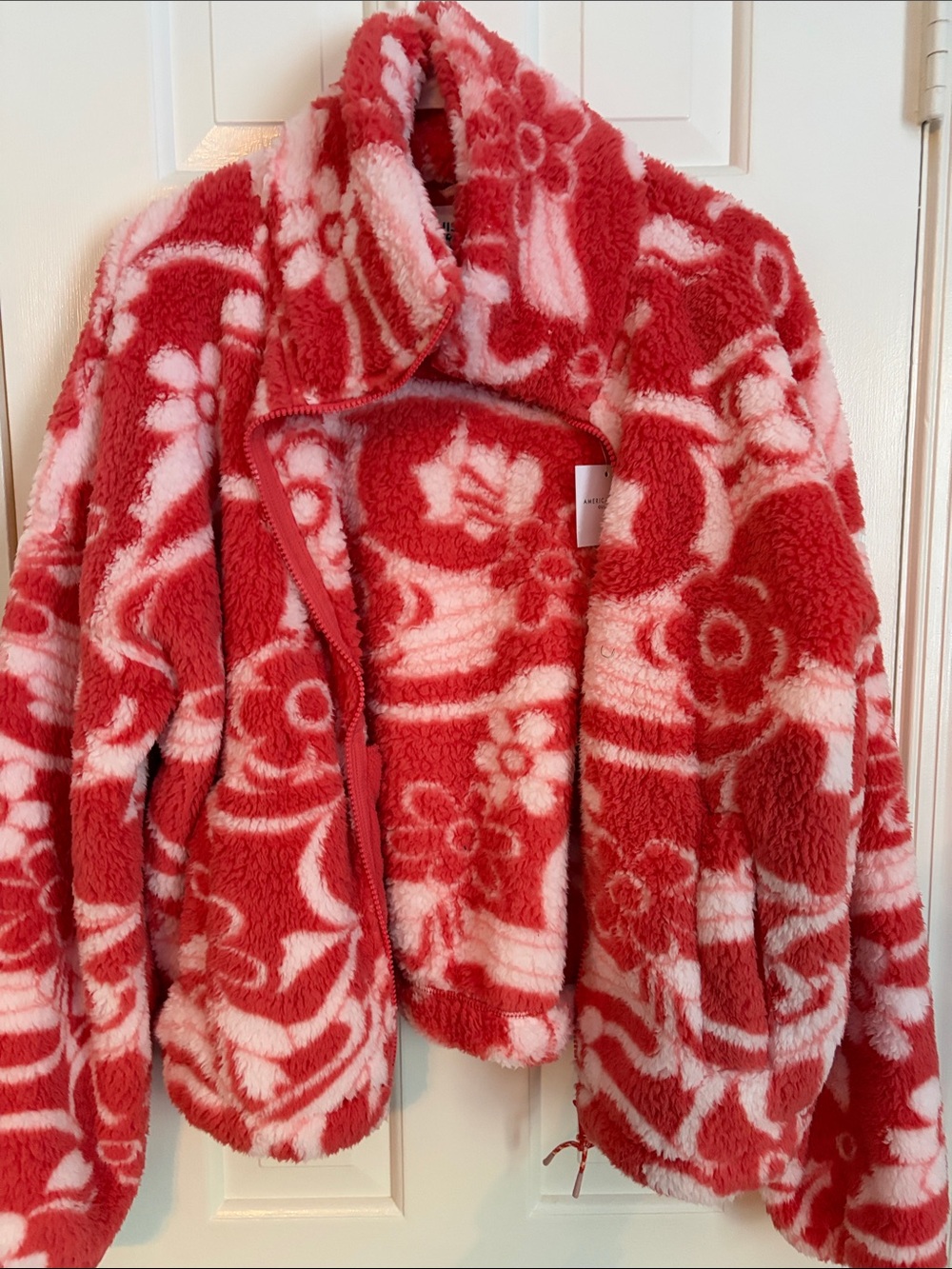 NWT American Eagle Outfitters Pink Floral Sherpa Jacket